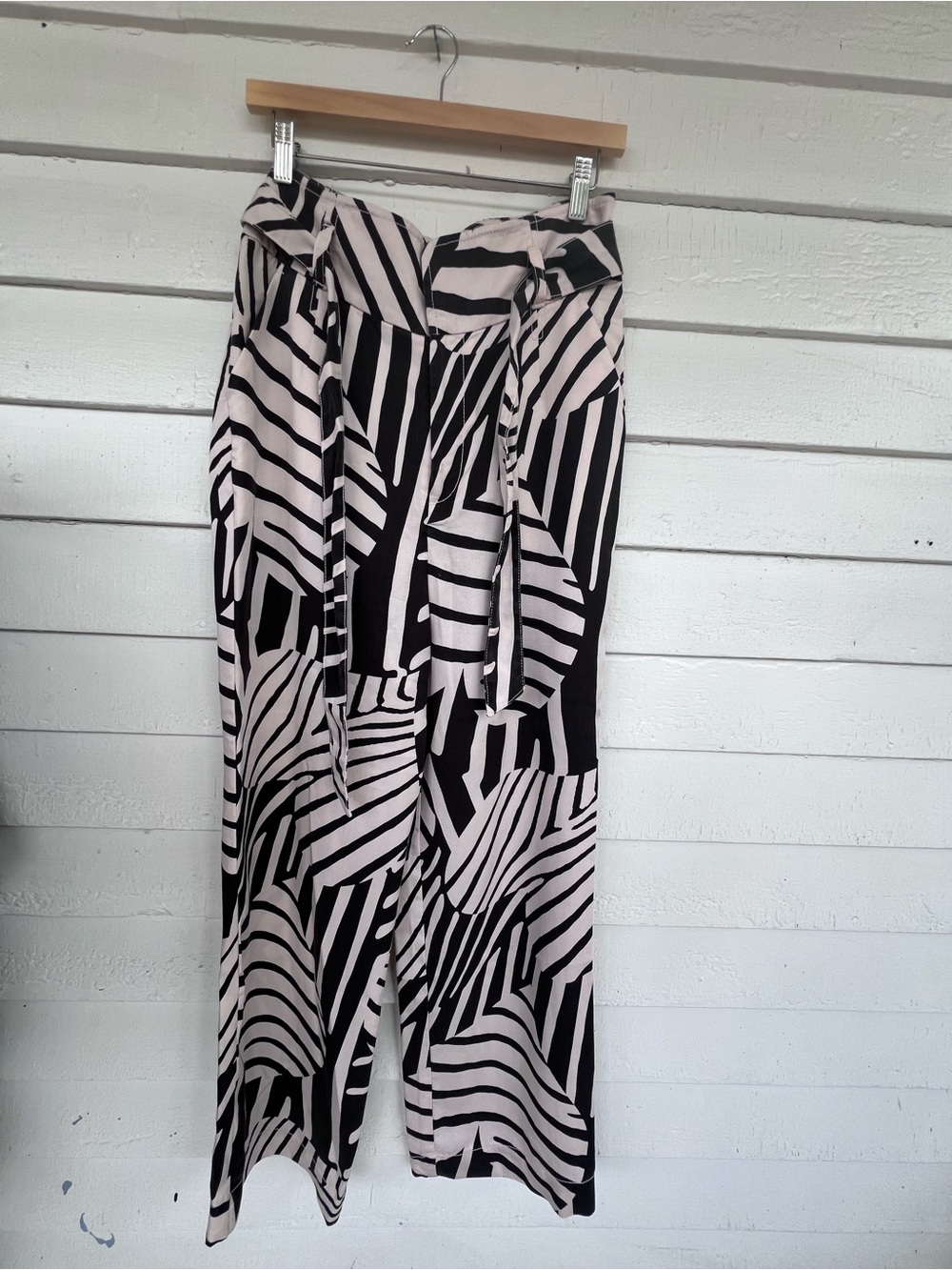 Anthropologie Black and Cream Geometric-Print Maxi Skirt with Tie Waist